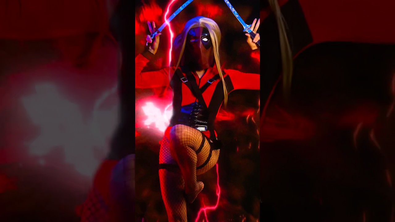 Of course I had to do the dance 💥 #deadpool #deadpoolcosplay #cosplaytransition #marvel #byebyebye