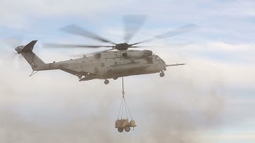 Weapons and Tactics Instructor (WTI) course 2-21: CH-53E DASC Lift