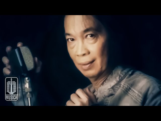 Chrisye - Pengakuan (Official Lyric Video) class=