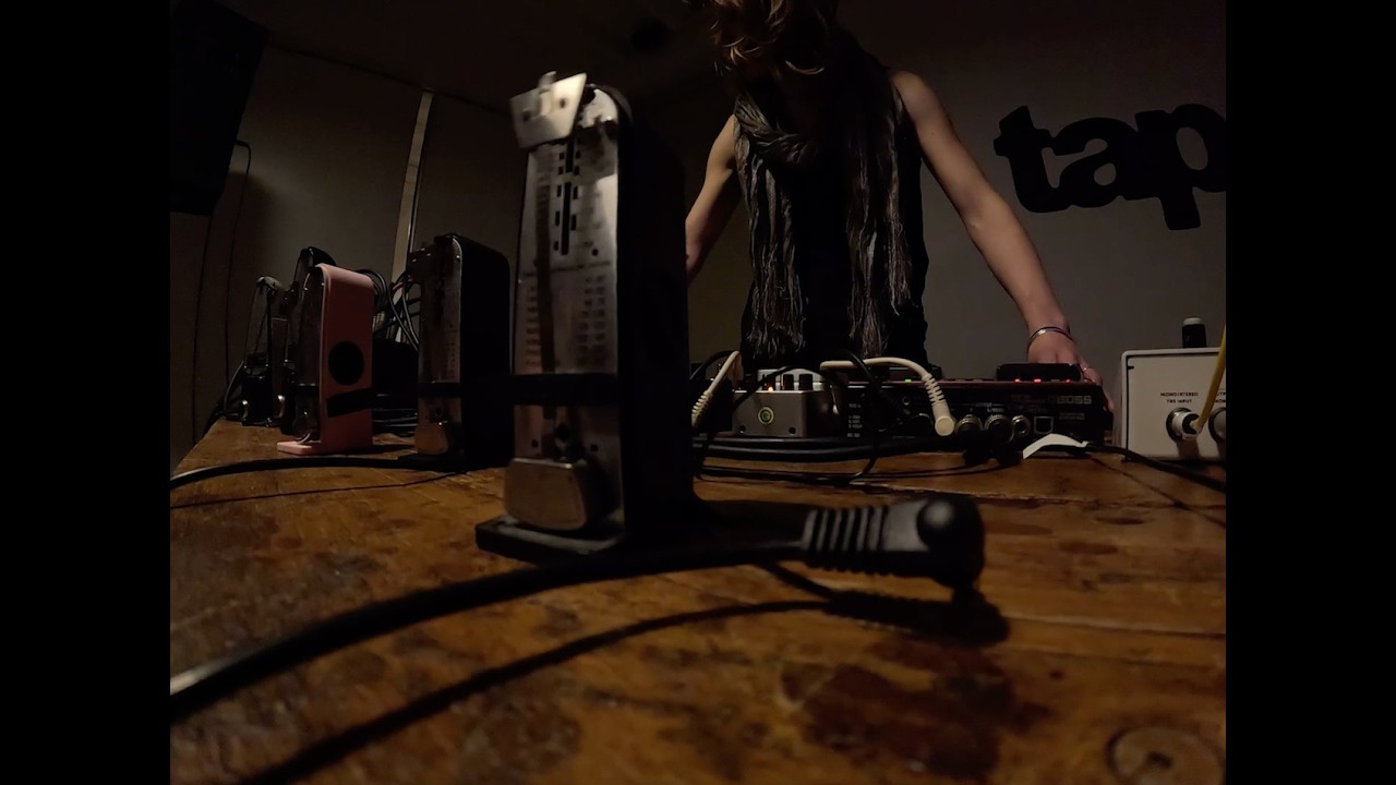 BAD REVUE #7 - JO MONTGOMERIE