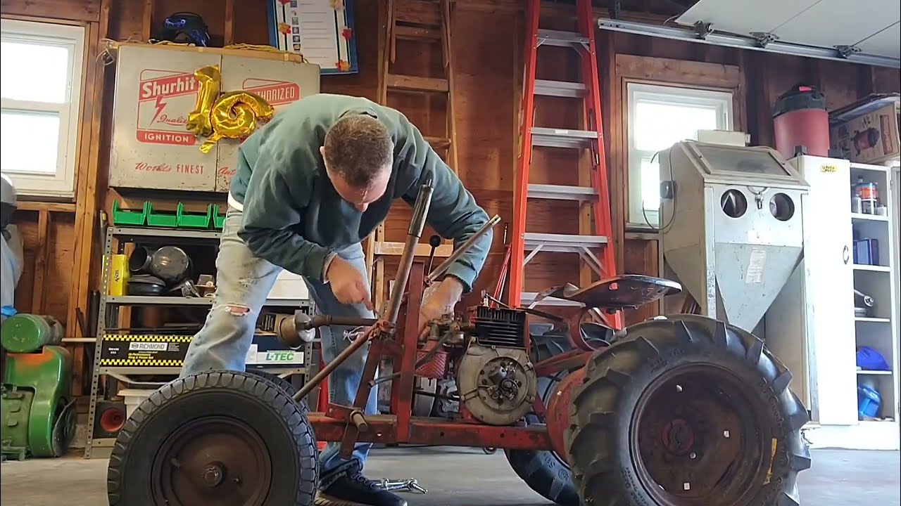 1956 Wheel Horse RJ35 Clinton B1290 Engine Prep and Swapping Parts VinsRJ Part 5