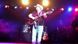 Watch Chris Cagle Dance Baby Dance video