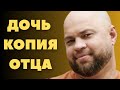 НИКТО НЕ ОЖИДАЛ! Вот как живёт актёр «Уральских пельменей» вне сцены 💥- Роман Постовалов