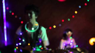 Video voorbeeld van "Nat & Alex Wolff - Illuminated (Official Music Video)"