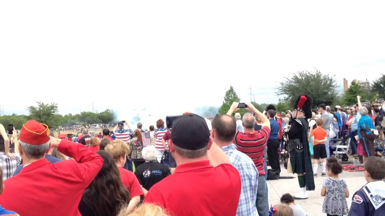 Memorial Day Bagpipes, 21 Cannon Salute & Taps YouTube