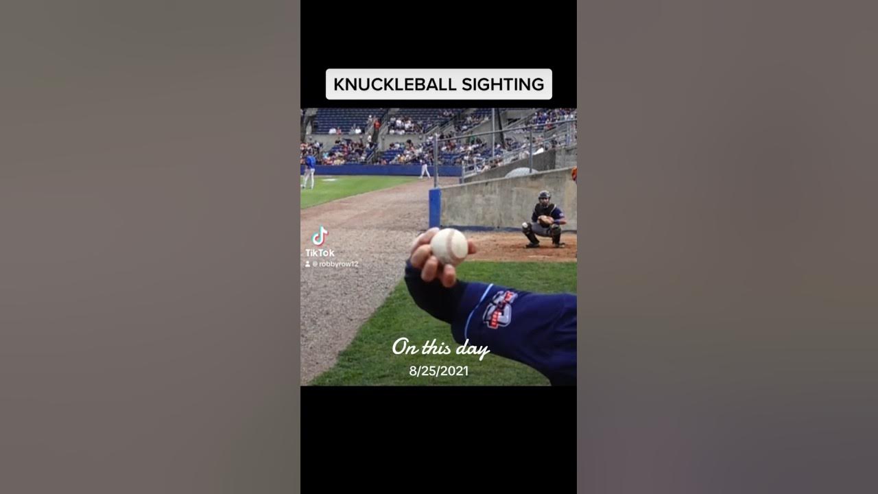 Knuckleball in Super SloMo π€―| #shorts Knuckleball in Super SloMo π€―| #shorts