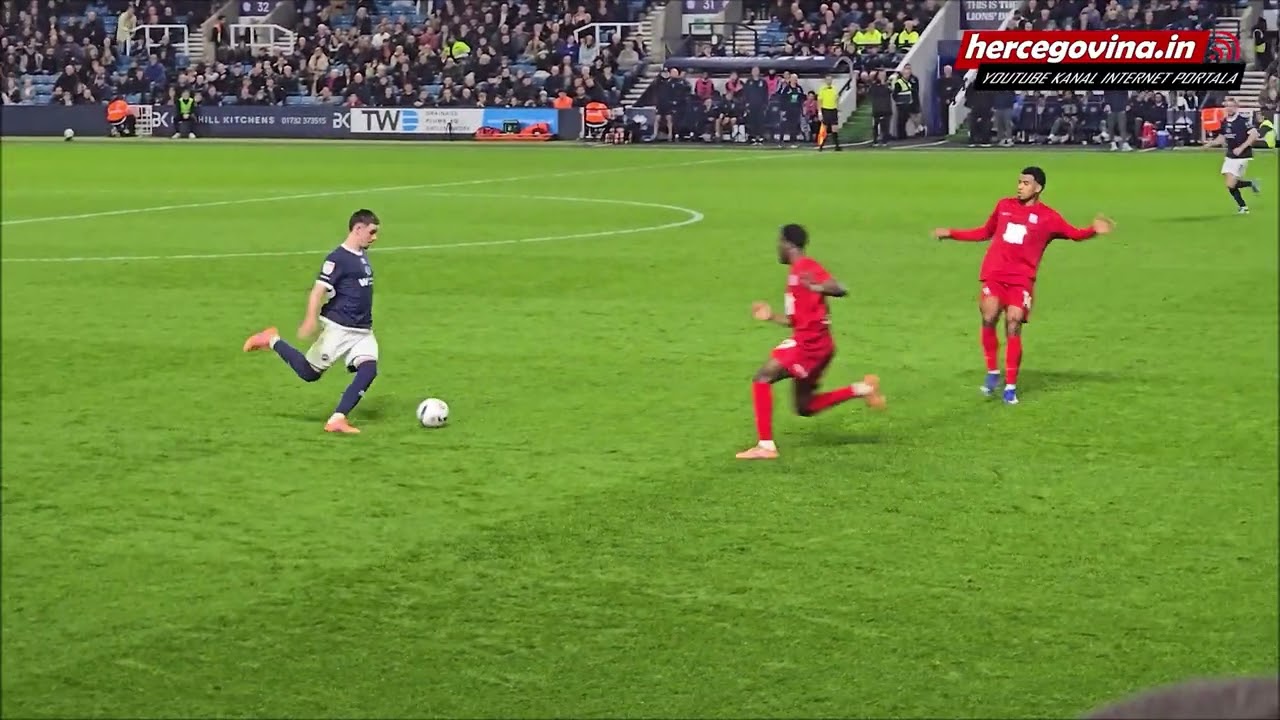 Millwall Vs Birmingham City (Pogled s tribine)