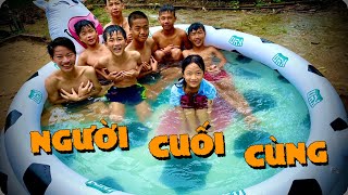 Anh Ba Phải | Thử Thách Người Cuối Cùng Ngâm Mình Trong Bể Bơi | Water Soak Challenge