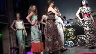 Показ Одежды От Магазина Modline 2