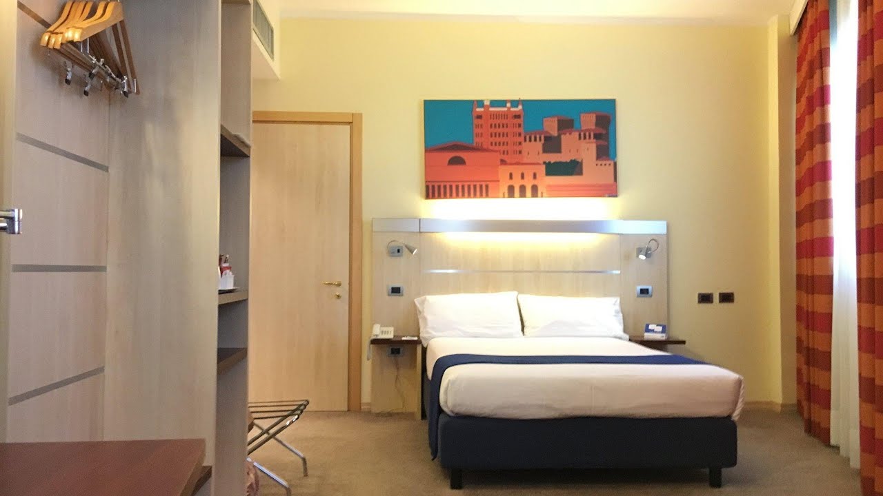 hotel express by holiday inn parma