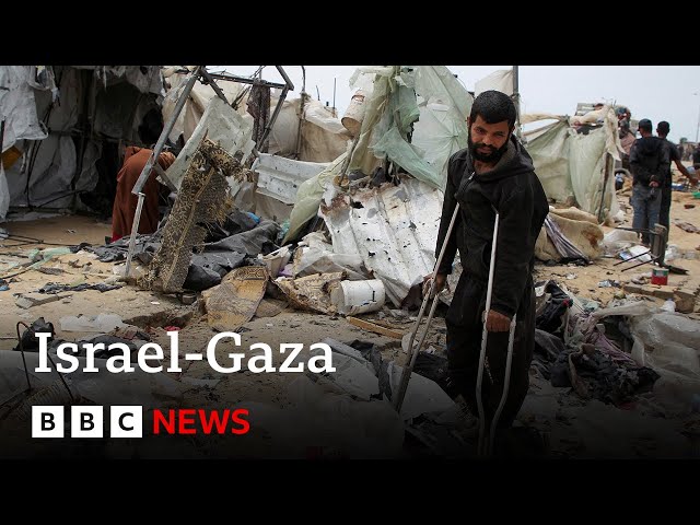 Israel denies deadly Rafah strike on displacement camp | BBC News class=