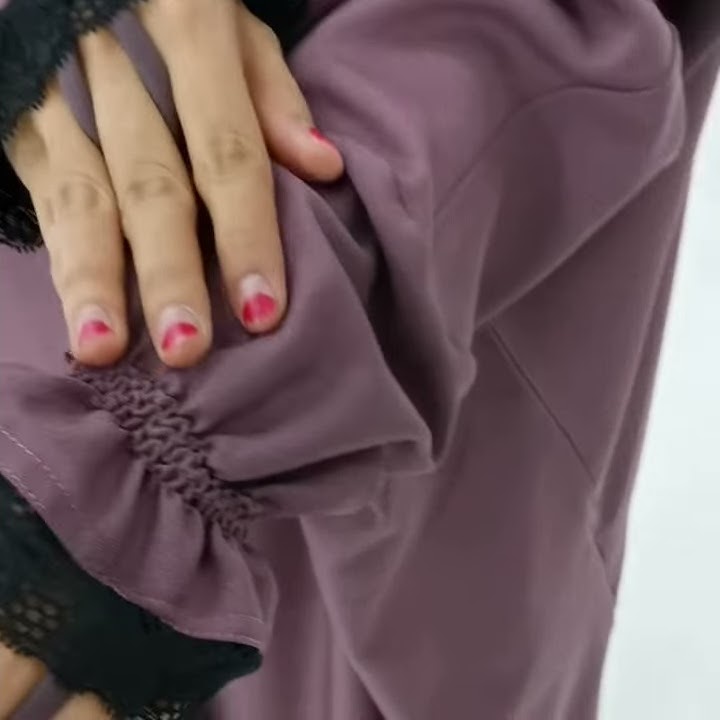 TEASER FRENCH JILBAB QAYLA