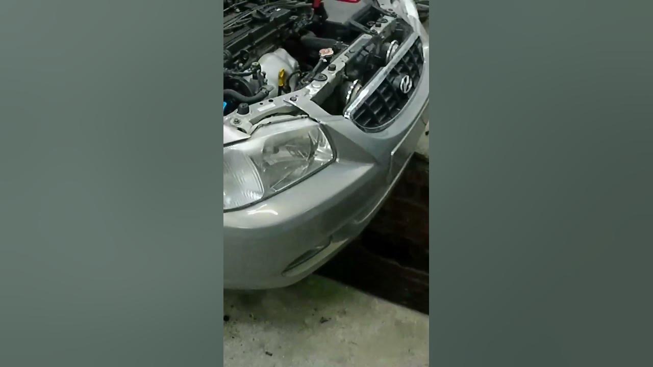 Как на Getz снять передний бампер и передние крылья? - Hyundai Getz, 1,3 л, 2003