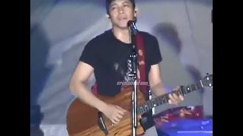 Konser Ariel noah lagu adinda