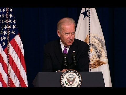 Joe Biden's Establishment Politics Playbook