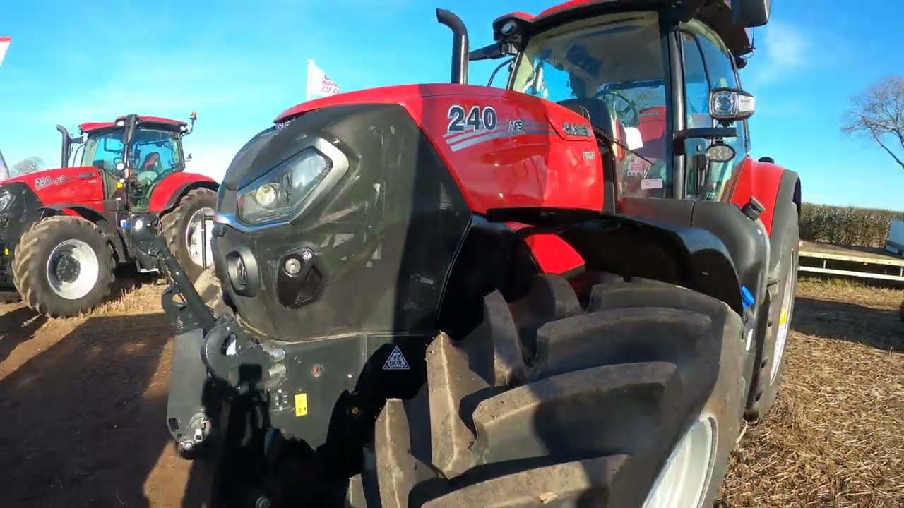 2025 Case IH Puma 240 CVX Drive 6.7 Litre 6-Cyl Compact Row Tractor (210 / 240 /270 HP) Case Club UK