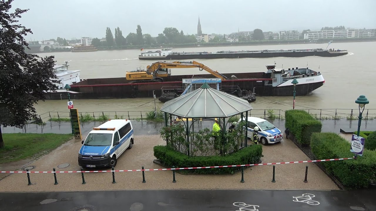 Phosphor-Brandbombe gefunden am Rhein in Bonn am 14.07.21
