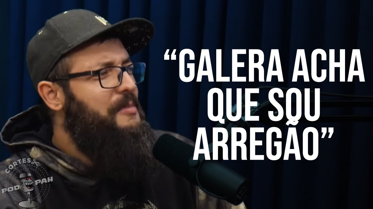 LATINO E CAUE NO PÂNICO