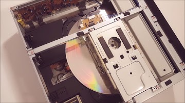 Loading a 1991 Pioneer LaserDisc Player