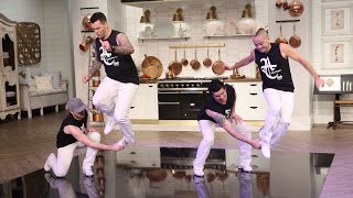 A Performance from the ALL THAT! Cloggers! - Pickler & Ben