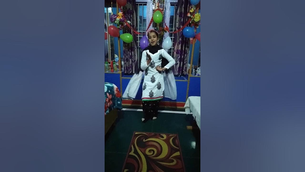 Me Sochu ki Tanu pyar kru ya heat kru kangan thakur dance YouTube