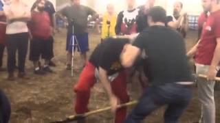 Bern Pole Arm Class, Dealing With Shield Men