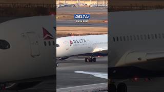 The MOST NORMAL Day At JFK Airport 💀 #aviation #avgeek #aviationlovers #plane #pilot #atc