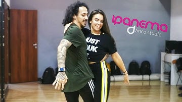 Carlos Oliveira and Oksana Zemtsova. Zouk demo (Melanina)