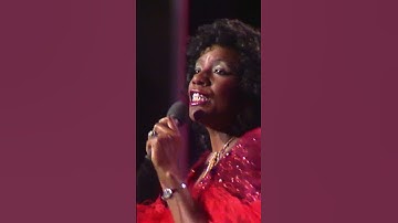 Thumbnail of @GloriaGaynor   I Am What I Am (Bambi Awards, 23.12.1984) #gloriagaynor #music #soul #shorts