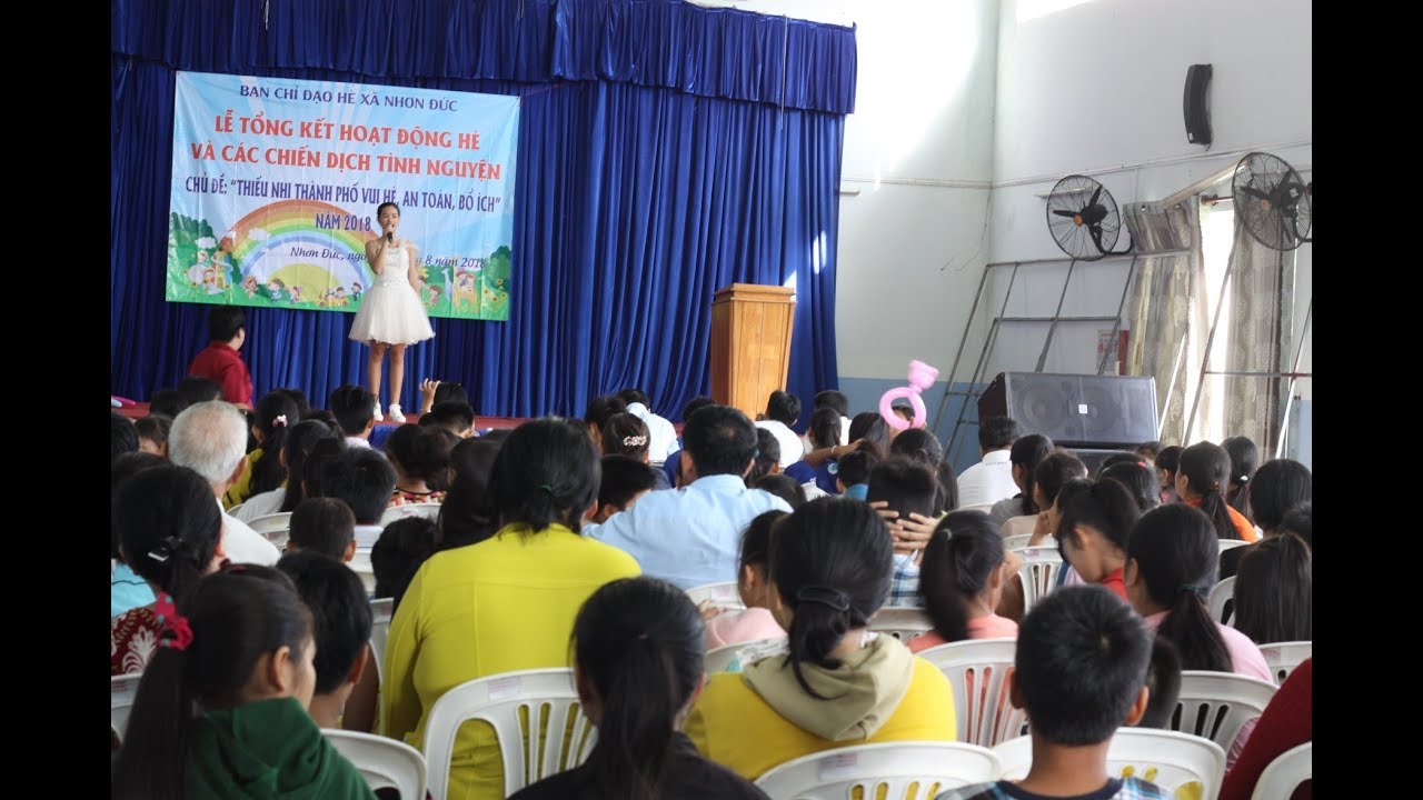 Phục Vụ Văn Nghệ cho các em thiếu nhi tại xã Nhơn Đức huyện Nhà Bè