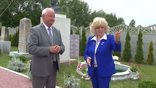 Глава Первого региона – на «Аллее памяти»