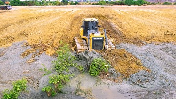 Full Mix Video: SHANTUI Dozer Operator Processing Pushing Soil Into Mud Stuck, Dump Truck Unloading