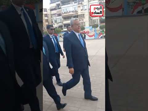 رئيس مجلس النواب يصل لجنته الانتخابية بالنزهة للإدلاء بصوته فى انتخابات 2025