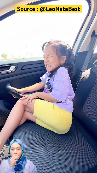 FUNNY❕ADIK KENTuT DI DALAM MOBIL🤣