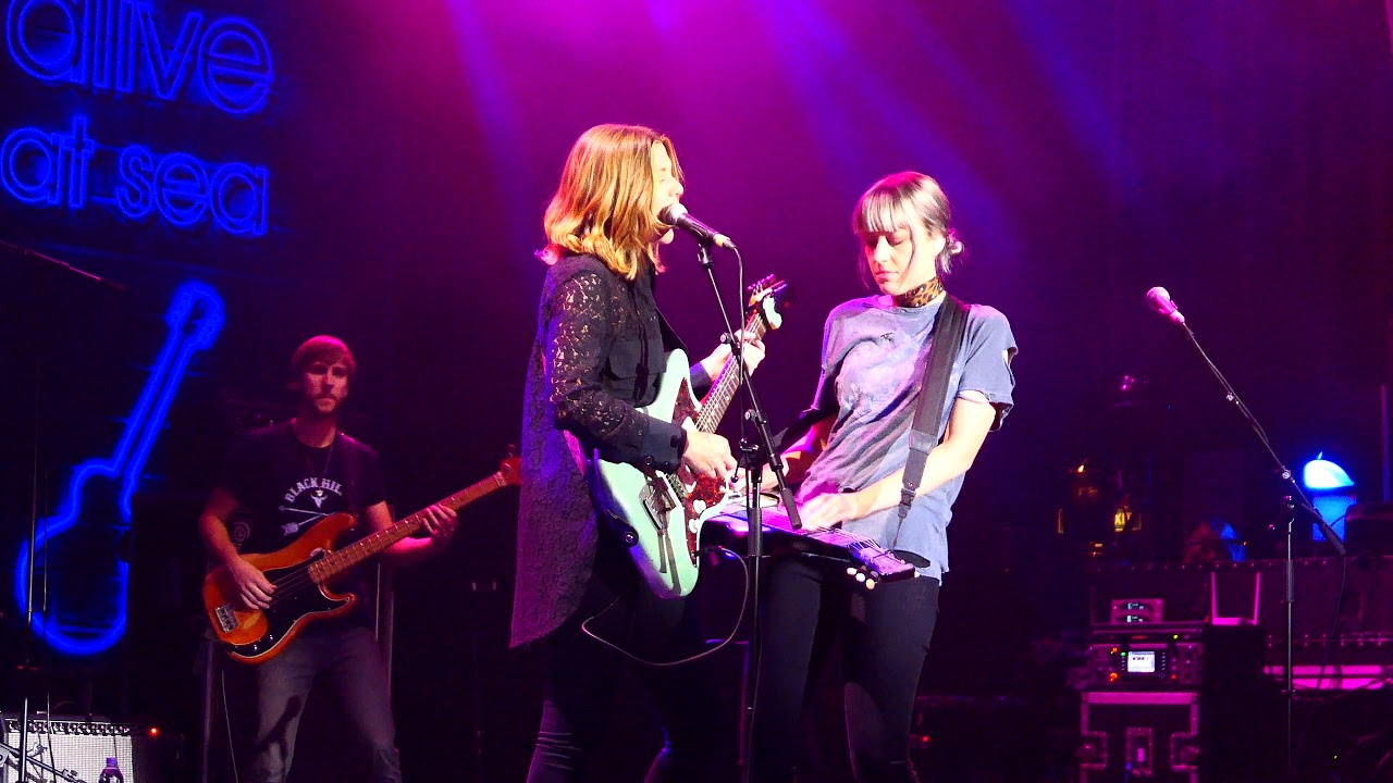 Larkin Poe Bleach Blonde Bottle Blues (4k) YouTube