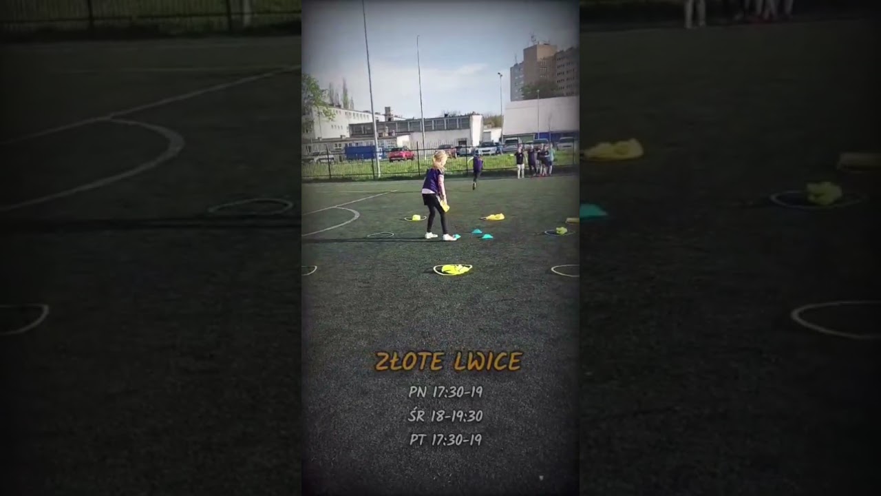 Gdańsk. Zapraszamy do wsp&oacute;lnej gry i zabawy🔥⚽️#footballgirls #gdansk #laczynaspilka #footballshorts