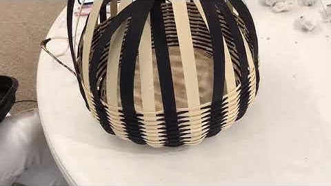 Basket weaving time lapse