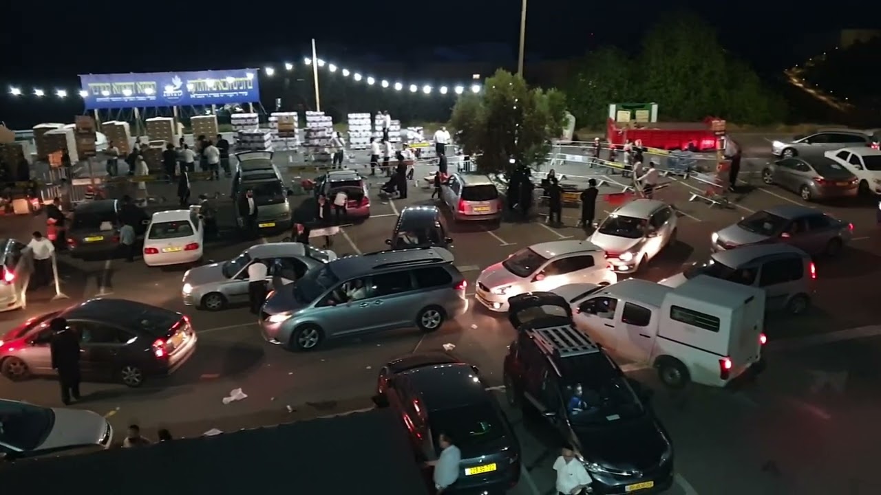 חלוקת קמחא דפסחא המרכזית לאלפי משפחות בעיר הקודש צפת