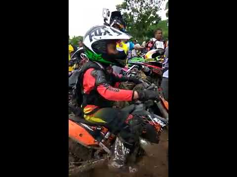 Aksi Croser Cilik SD, Umur 12 Tahun mengendarai KTM 65 cc mencoba menaklukkan Tanjakan