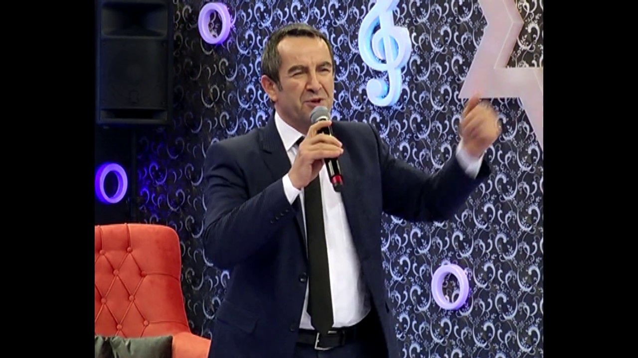 OKAY ÖZTÜRK - PINARIN BAŞINDA BEN GÖRDÜM ONU