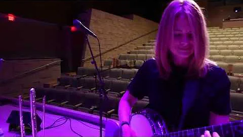 Alison Brown Quintet: "Song Of The Banjo" (Live)