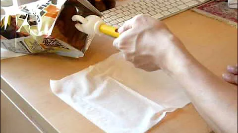 how to eat potato chips without getting your hands greasy