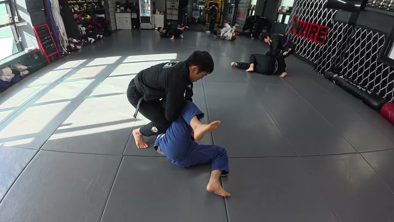 30살 동갑내기 주짓수 스파링 