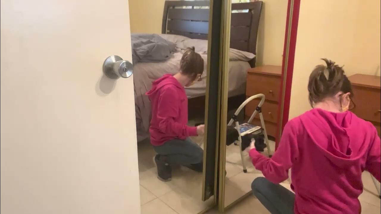 ASMR! Cleaning Vlog!🧽🧼🦠Cleaning The Guest Room! YouTube