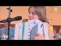 CAPRICE POLKA Madlyn  10 ans - Madlyn Accordion  Madlyn Music  - Enfant accordéon - Accordéon enfant