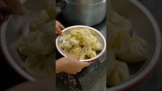 Bữa ăn toàn bơ: bánh bao nhân bơ bã sữa, trà bơ, sườn chiên bơ  #cuộcsốngtâytạng