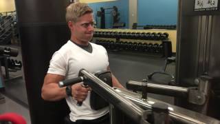 2:1 Accentuated Eccentric Chest-Supported Row