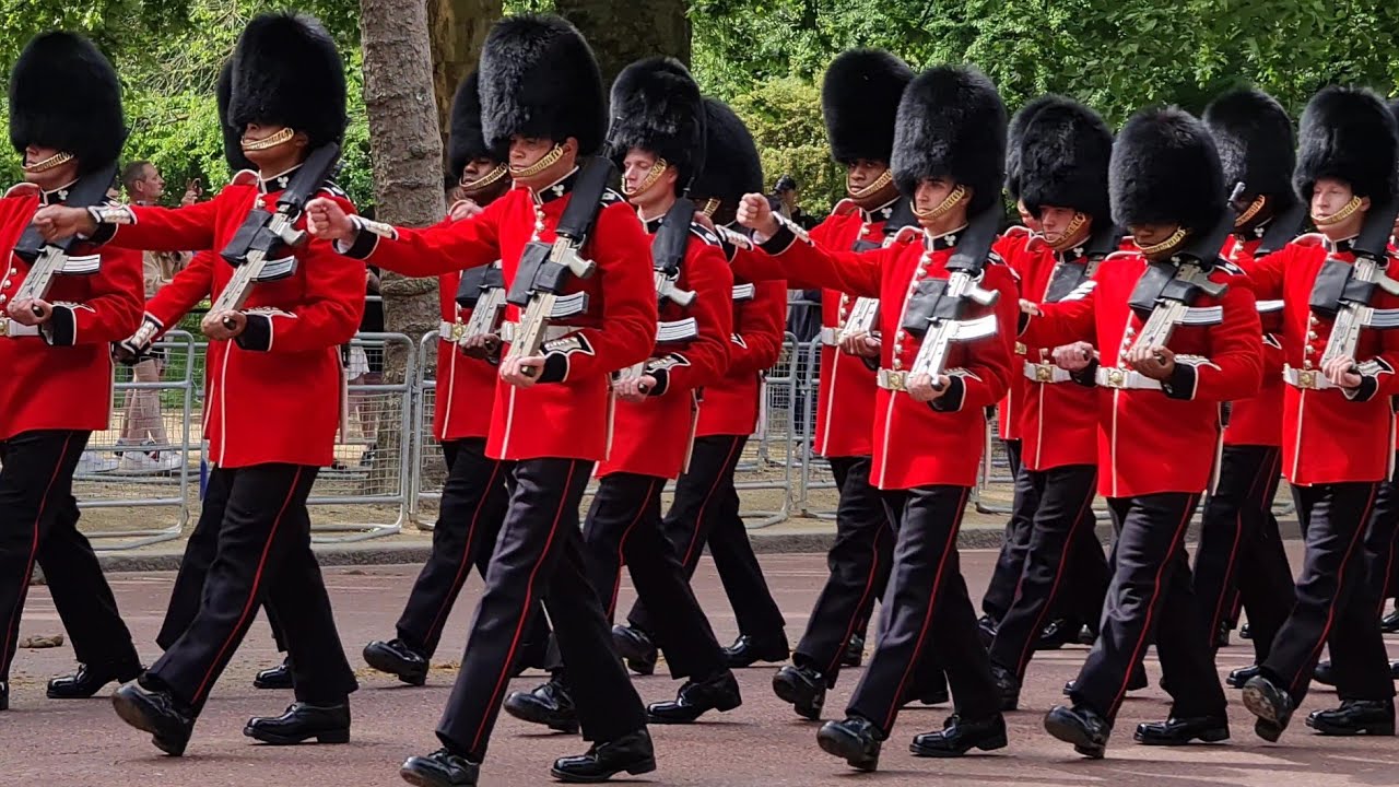 Trooping The Colour 2022 Rehearsal. Major General's Review. - YouTube