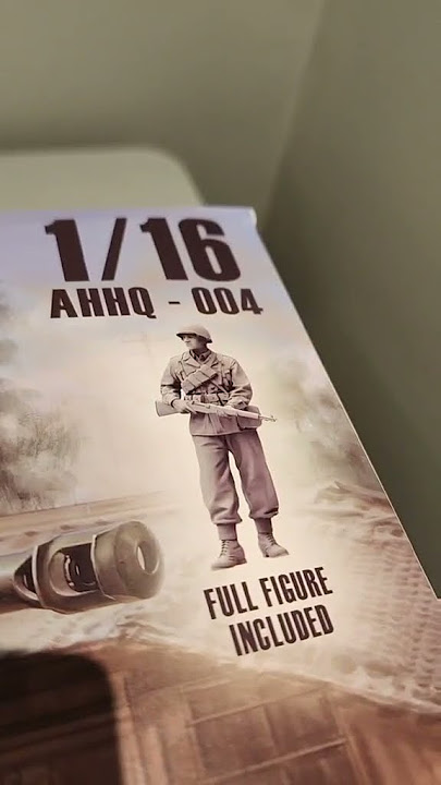Kit model tank terbesar yang kami punya di toko! Ini M4A3E8 Sherman dari akhir Perang Dunia II/Perang Korea.