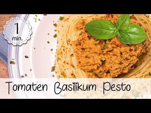 Simple Pastas: Spaghetti with Pesto. 